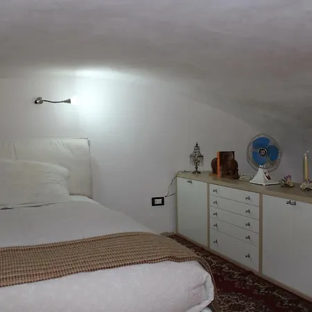 Holiday home Antico Granaio